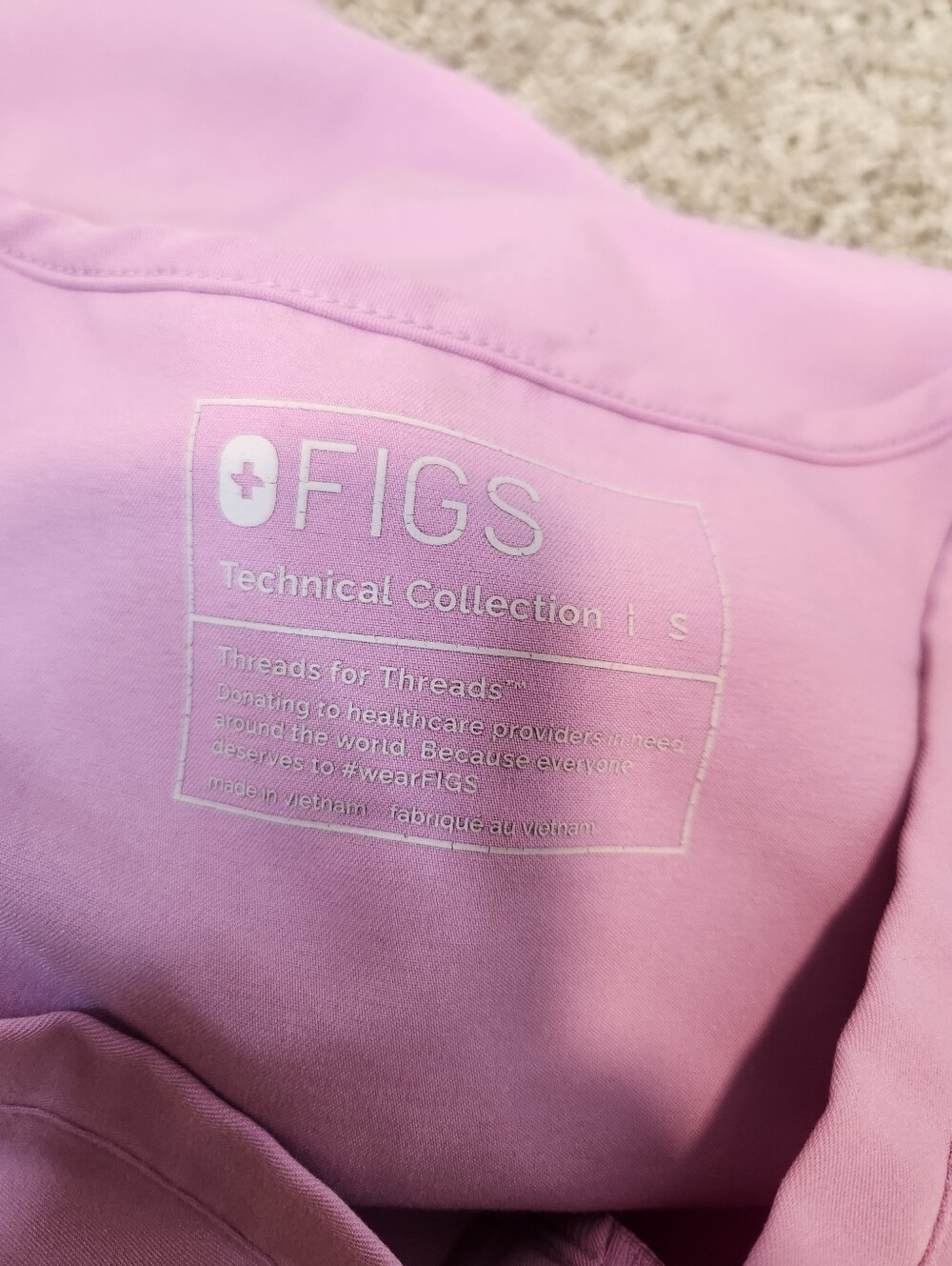 FIGS Catarina One-Pocket Scrub Top In Lavender Haze Size Small - Picture 4 of 6